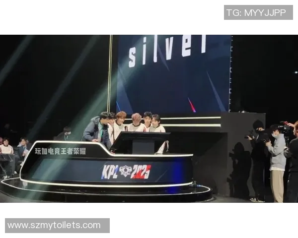 赛后复盘:V5与JDG对决中的节奏掌控与战术分析